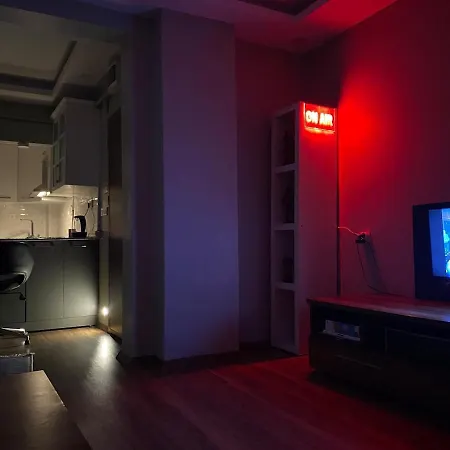 Comfortable And Lovely, In The Heart Of Appartement Istambul