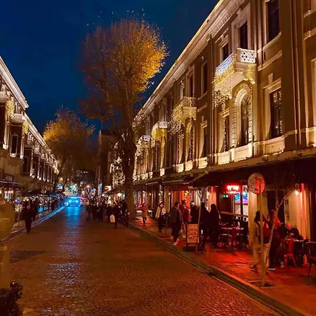 Lägenhet Comfortable And Lovely, In The Heart Of Istanbul